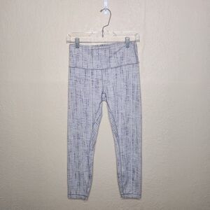 Lululemon Legging Women 8 Purple Nylon Stretch Elastic Waist Ankle Mid Rise GYm